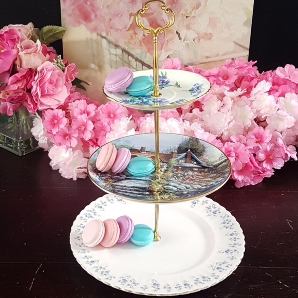 Handmade 3 Tier Bone China Cake Stand - Picture 6 of 12